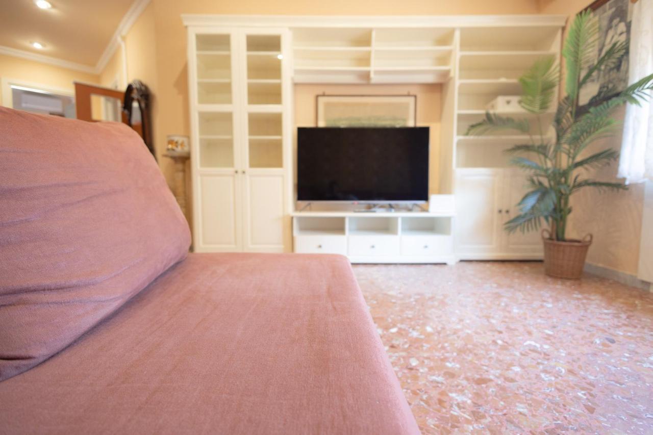 La Casa Di Daniela Apartment ลิโด ดิ ออสเตีย ภายนอก รูปภาพ