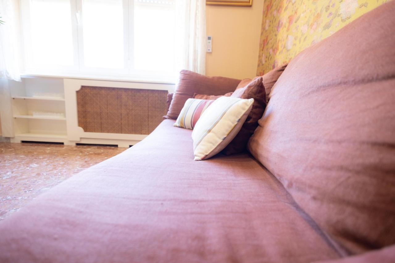 La Casa Di Daniela Apartment ลิโด ดิ ออสเตีย ภายนอก รูปภาพ
